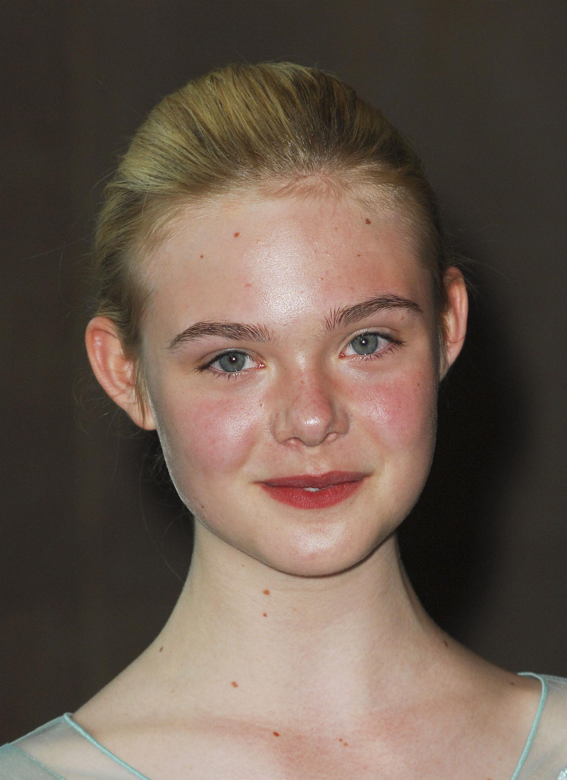 Elle Fanning at the 2011 Women In Film Crystal Pictures | Picture 59001